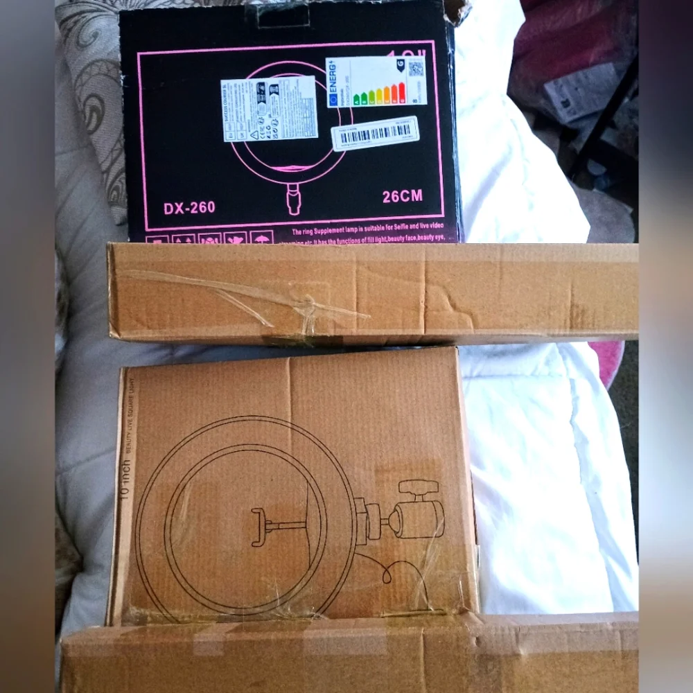 Tick Tock Instagram Poshmark Influencer, Ring Fill Light with Stand